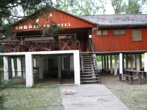 tuzser-evezos-motel-es-sorozo.jpg